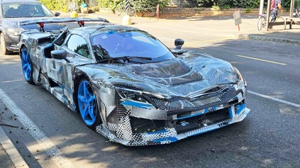 NÁSTUPCA LAFERRARI? AKO OKRUHOVÝ STROJ, KTORÝ ODBOČIL NA BEŽNÚ CESTU. JEHO TECHNIKA VÁS ASI SKLAME