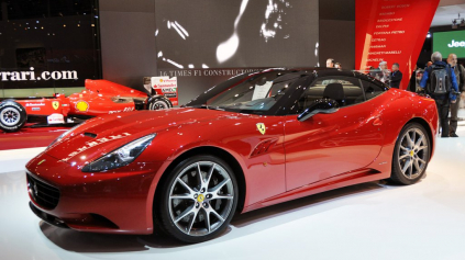 FERRARI: HELLOU HELE!