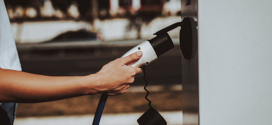 Zmenil názor na elektromobily, inú možnosť nemáme! Inak bude Slovensko vo veľkom trpieť