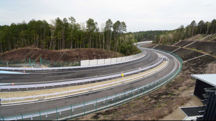 V JAPONSKU SI TOYOTA POSTAVILA VLASTNÝ NURBURGRING