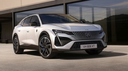 Prvýkrát s čisto elektrickým pohonom! Nový Peugeot e-408 kapacitou batérie neohromí