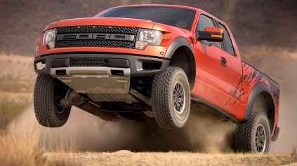 FORD F-150 SVT RAPTOR