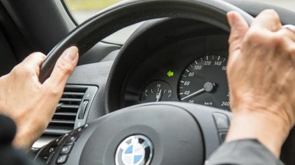 ZÁSADNÁ ZMENA PRE MOTORISTOV: DVOJITÁ SMEROVKA RIEŠI ČASTÝ PROBLÉM NA CESTÁCH