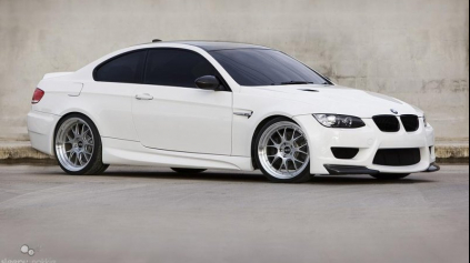 AMUSE ERICSSON BMW M3 E92