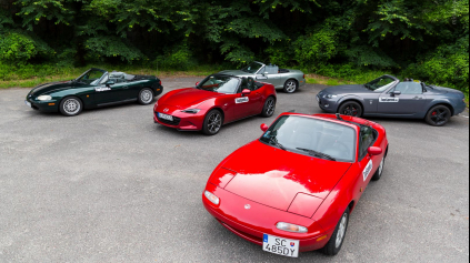 VEĽKÉ POROVNANIE: MAZDA MX-5 TYPY NA, NB, NC A ND