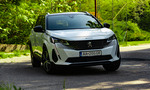 Test Peugeot 5008 1,2 Hybrid: Praktický a skromný estét