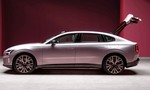 Nové Volvo ES90 detailne. Z klasického sedanu je praktickejší liftback, ale s malým kufrom