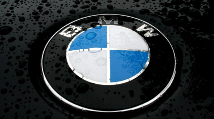 BMW AUTORIZOVALO RAD 2, X2, M7, M10 A BUDE VYRÁBAŤ PREDOKOLKU