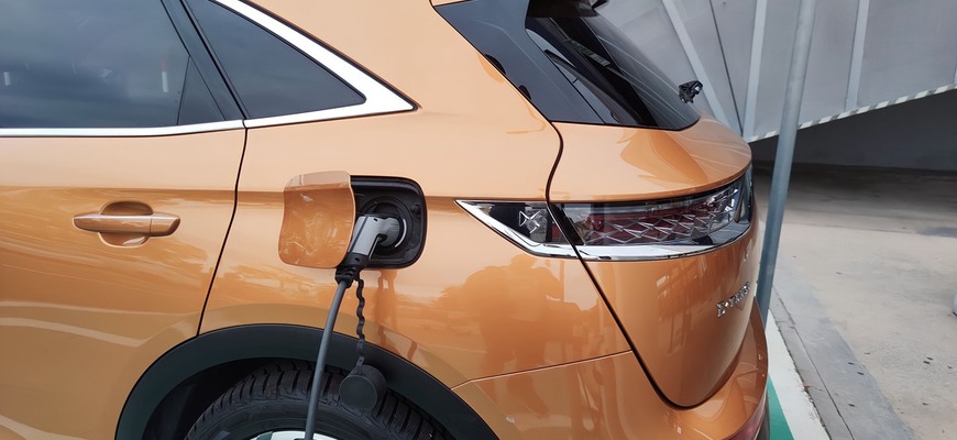 Zrušenie dotácií na elektromobily dopadlo fiaskom. Nemci prijali opatrenia, zachraňujú Volkswagen?