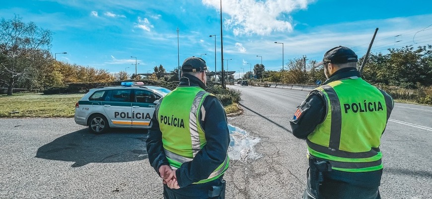 Nové odmeny pre vodičov od policajtov: Lepšie ako pokuty, no objavila sa kritika polície SR