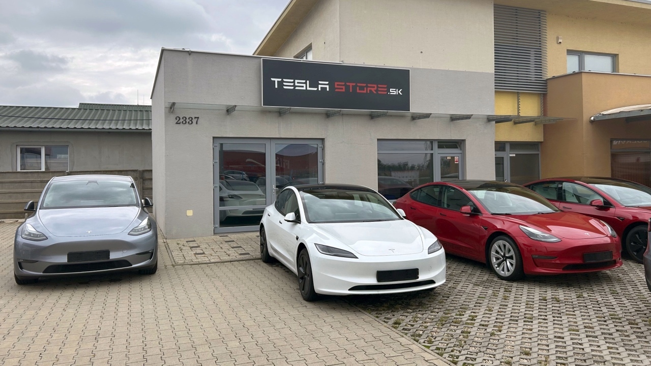 KEĎŽE V SR JU PRIAMO NEKÚPITE, SPROSTREDKOVANIE KÚPY TESLY SKVELO SPROCESUJE TESLASTORE.SK