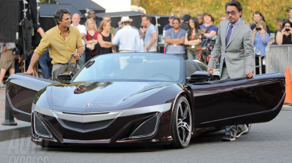 HONDA NSX OŽÍVA. TEDA ASPOŇ VO FILME THE AVENGERS