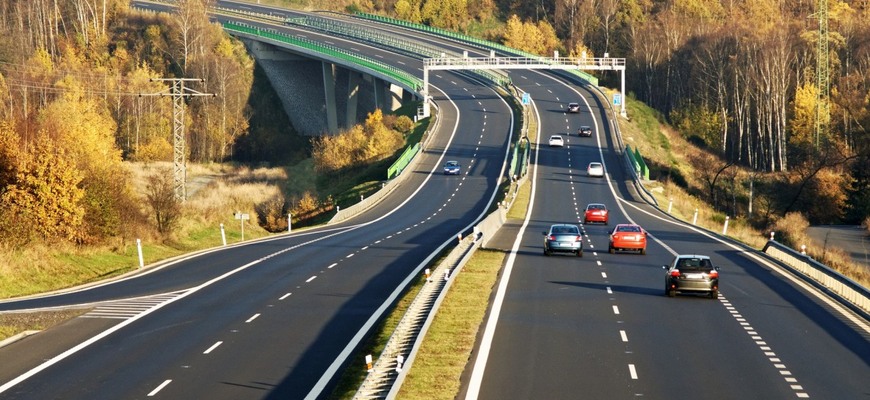 Česko otvorí 100 kilometrov diaľnic za niekoľko dní. Ďalšie meškanie novej D1 na Slovensku je zlé