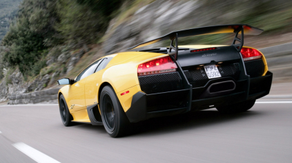 LAMBO MURCIELAGO LP670-4 SV VS AUDI RS6 EVOTECH