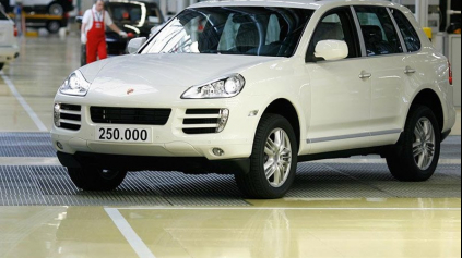 PORSCHE VYROBILO 250000 KUSOV CAYENNE