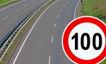 Ekoaktivisti už nebudú blokovať cesty! Prečo to vzdali? Limit 100 km/h na diaľnici nedosiahli