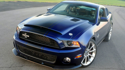 FORD SHELBY GT500 SUPER SNAKE