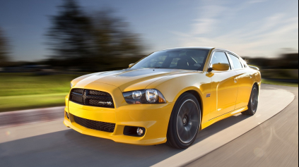 DODGE CHARGER SRT8 SUPER BEE