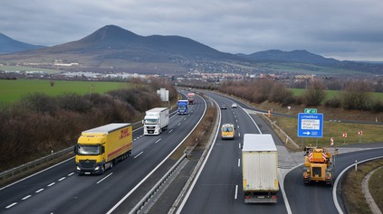 DOKONČIA DIAĽNICU D1 UŽ TENTO ROK. PROBLÉM JE, ŽE V ČESKU A NIE NA SLOVENSKU