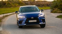 TEST LEXUS RX350H: TAKTO KOMFORTNE JAZDÍ SUV?