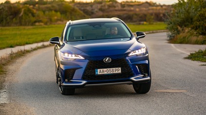 TEST LEXUS RX350H: TAKTO KOMFORTNE JAZDÍ SUV?