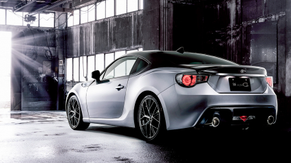 FACELIFT TOYOTA GT86 PRINESIE VYLEPŠENÝ MOTOR A PODVOZOK