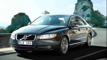 VOLVO S80 DOSTALO FACELIFT