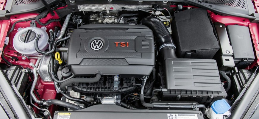 Investícia VW do spaľovacích motorov! Až 60 miliárd eur malo ísť pôvodne na elektromobily