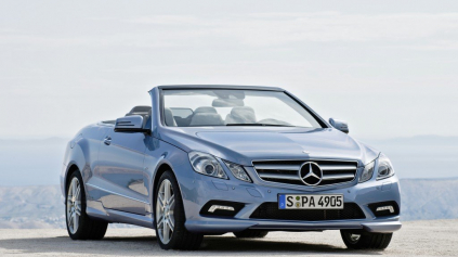 MERCEDES-BENZ E CABRIO