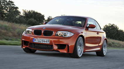 OFICIÁLNE: BMW 1M COUPE