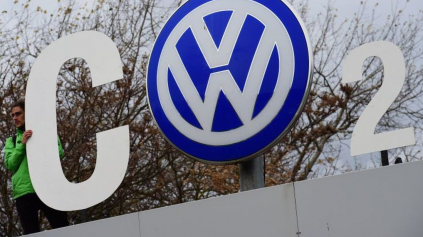 VW UKÁZAL, KTORÉ AUTÁ ASI NEPLNIA EMISNÉ NORMY. MAJÚ AJ BENZÍNOVÝ MOTOR