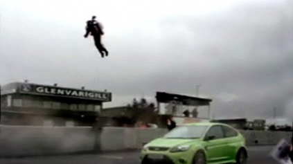 VIDEO: FOCUS RS VS. JET MAN :D