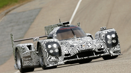 PORSCHE ZAČALO TESTOVAŤ LMP1 PROTOTYP PRE BUDÚCOROČNÉ 24H LE MANS