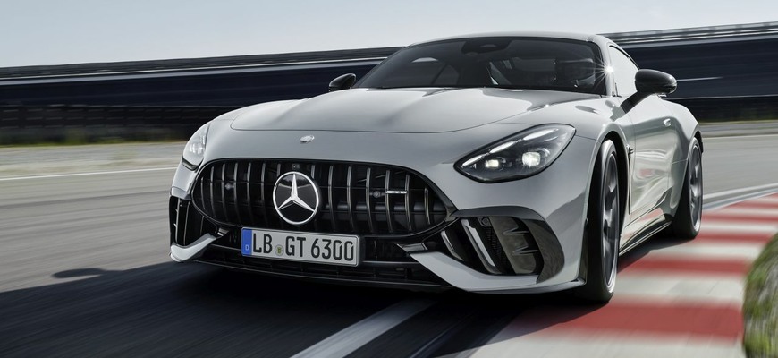 Nový Mercedes-AMG GT 63 Pro 4Matic+. Špecialita orientovaná na okruhy s výkonom 612 koní