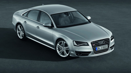 NOVÉ AUDI S8 PRINÁŠA ŠPORT A LUXUS NA NAJVYŠŠEJ ÚROVNI