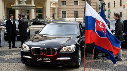 BMW PARTNEROM STRETNUTIA MINISTROV OBRANY NATO