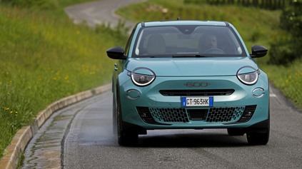 NOVÝ FIAT 600 HYBRID MÁ SLOVENSKÉ CENY. JE AŽ O 13 500 EUR LACNEJŠÍ AKO ELEKTRICKÁ 600E!