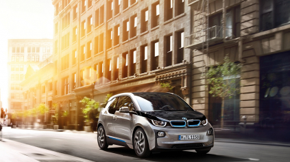 BMW I3 SI OBJEDNALO UŽ 8000 ZÁKAZNÍKOV