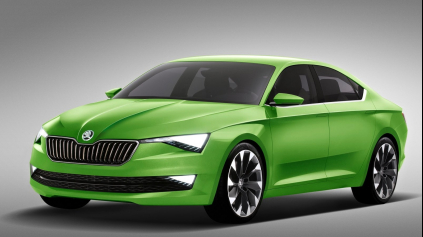 ŠKODA ZVAŽUJE SUPERB COUPÉ. LEN NIE DVOJDVEROVÝ