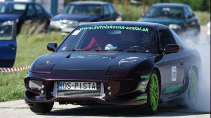 V. CAROL LINE AUTOSLALOM 2009