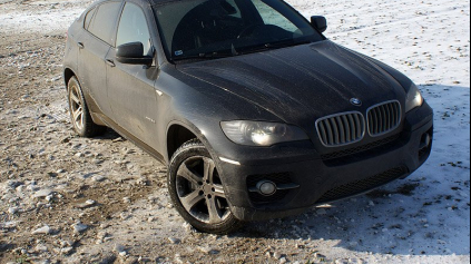 TEST BMW X6 XDRIVE50I