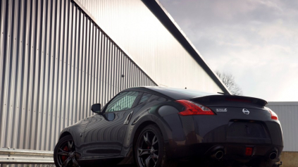 NISSAN 370Z BLACK EDITION