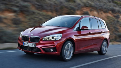 BMW 2 GRAND TOURER JE V PODSTATE MINIVAN. MÔŽE MAŤ 7 MIEST