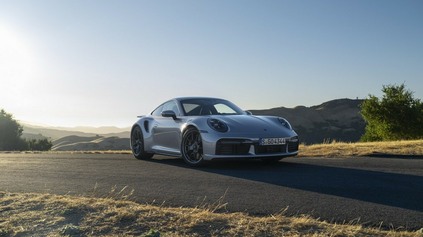 PORSCHE 911 TURBO 50 YEARS JE LIMITOVANÁ EDÍCIA NA POČESŤ LEGENDÁRNEHO MODELU