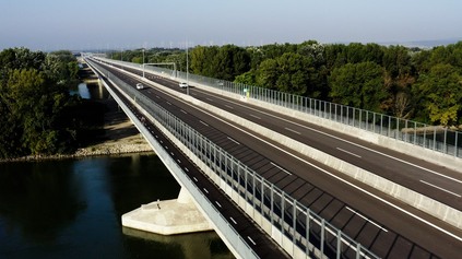 NOVÉ RIZIKO PRE SLOVENSKÉ DIAĽNICE? D4 A DLHÝ TUNEL ČELIA VEĽKÉMU OTÁZNIKU