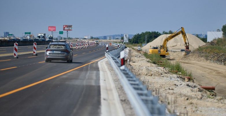 Križovatka D1 a D4 konečne v ďalšej fáze: Nastal dôležitý posun, aké sú dopravné obmedzenia?