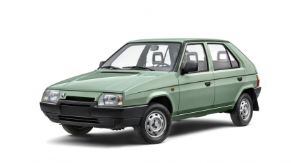 ŠKODA FAVORIT 115 S BOLA HRDINOM ROKA 1989. REVOLÚCIU VŠAK NEPREŽILA