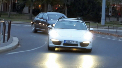 PORSCHE 911 SO STREŠNÝM NOSIČOM? OZAJ NAJPRAKTICKEJŠÍ ŠPORTIAK...