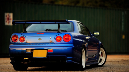 FOTOZ: NISSAN R34 GT-R