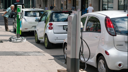 SÚ ELEKTROMOBILY EKOLOGICKÉ? VÝROBA ICH BATÉRIÍ URČITE NIE